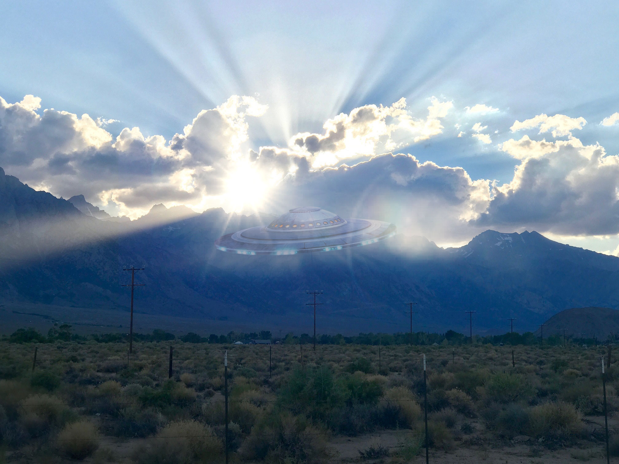 UFO-spotted-over-Sierra-Nevada-Mountain-Range.jpg